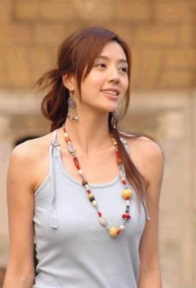 周韦彤/Cica Zhou-1-4